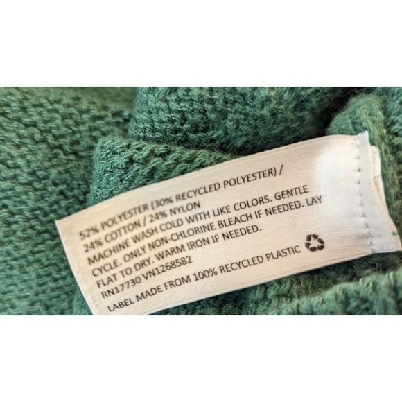 Lego x Target Collaboration Green Textured Long Sleeve Sweater Size Small - Picture 7 of 7